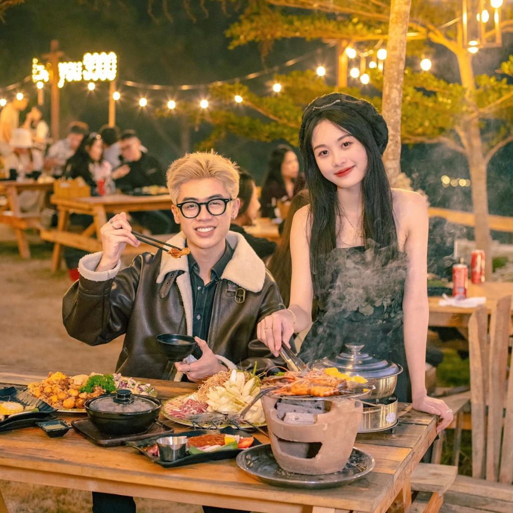 Quán nướng sở hữu view ngắm trọn hoàng hôn Đà Lạt - Hoàng Hôn 3000 BBQ & More