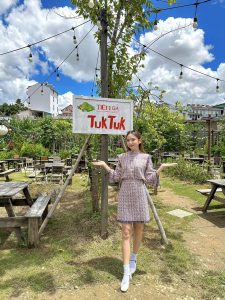 Tiệm gà nướng tiêu xanh Đà Lạt - Tuk Tuk