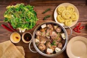 Lẩu bò Ba Toa Nhà gỗ