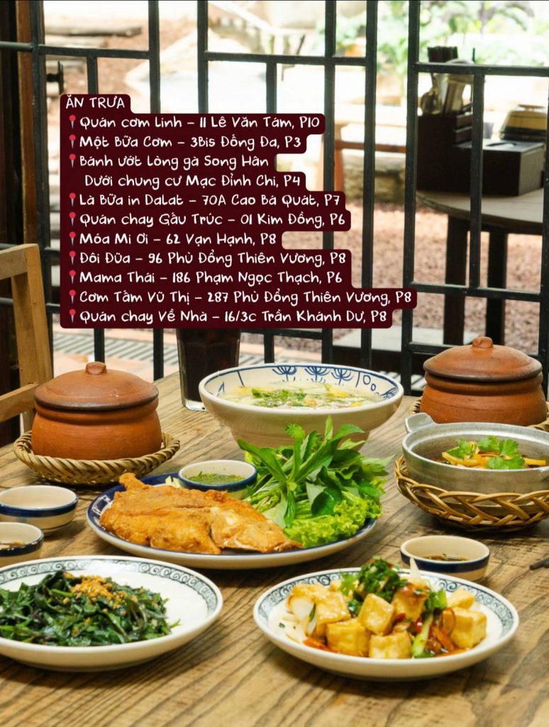 Gợi ý quán ăn ngon Đà Lạt ngày 2 với bánh mì xíu mại Ri 79, quán ăn vặt 99, tiệm Hoa Ven Rừng và Đôi Đũa