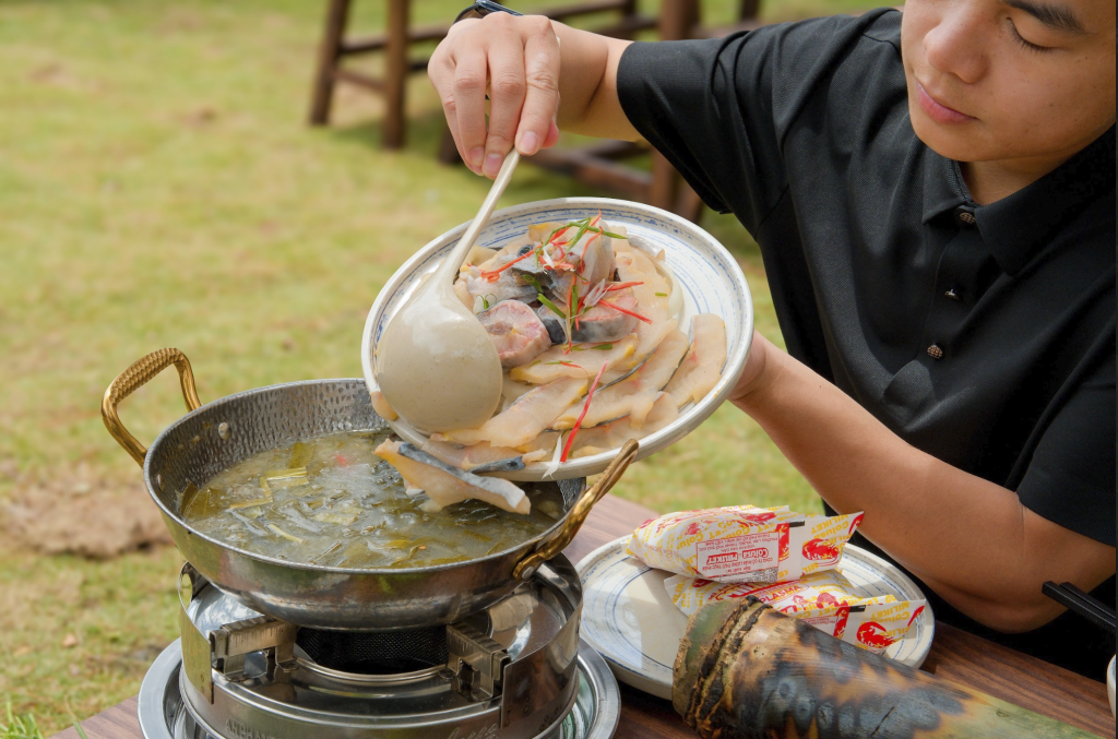 Ẩm thực đồng bào Tây Nguyên tại Buôn Kơ Lang